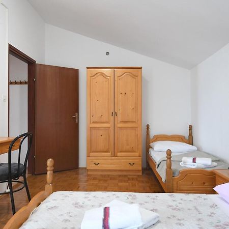 Apartmani Erna Пашман Экстерьер фото