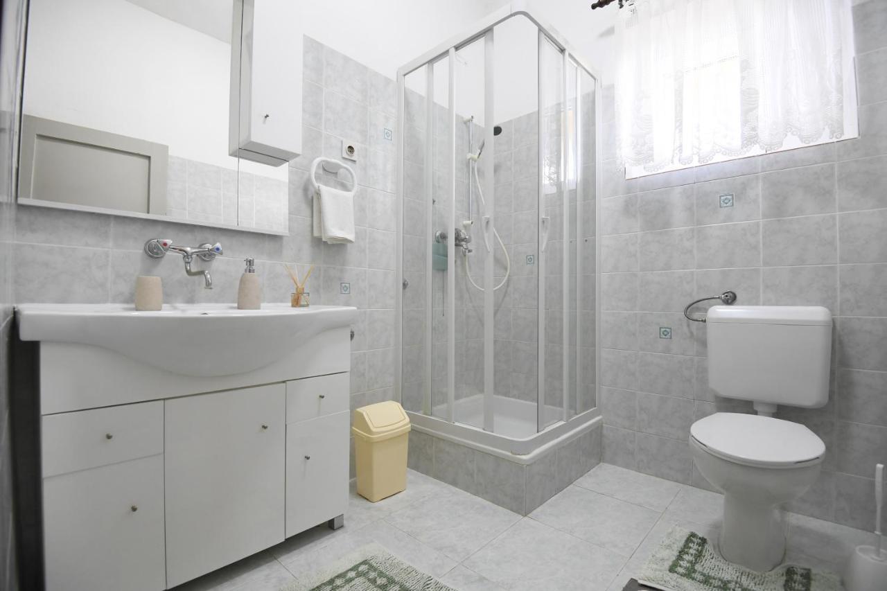 Apartmani Erna Пашман Экстерьер фото