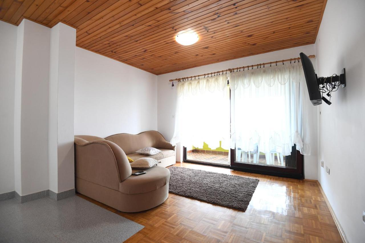 Apartmani Erna Пашман Экстерьер фото